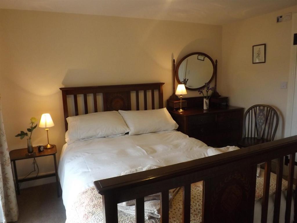 Hillis Close Farm Cottage 홀트휘슬 외부 사진